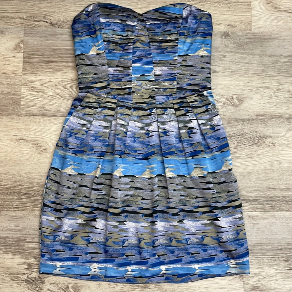 BCBGeneration Blue, Black, Tan Abstract Print Ruched Strapless Mini Dress XS